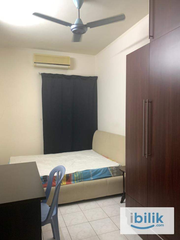 Single Bed Room in Double Storey Terrace House - Image 1