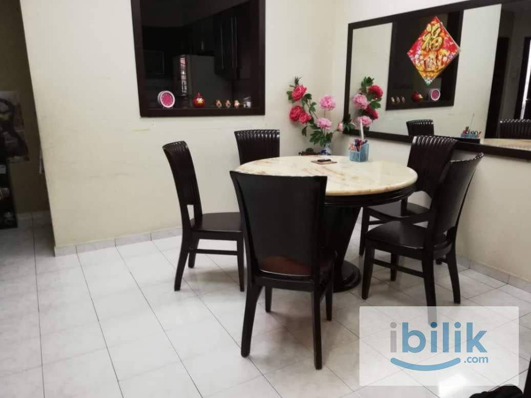 Single Bed Room in Double Storey Terrace House - Image 5