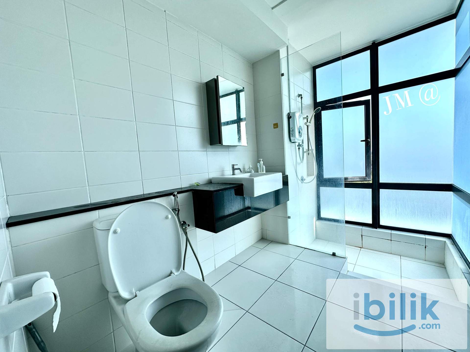 Master Room with Toilet for Rent - Image 3