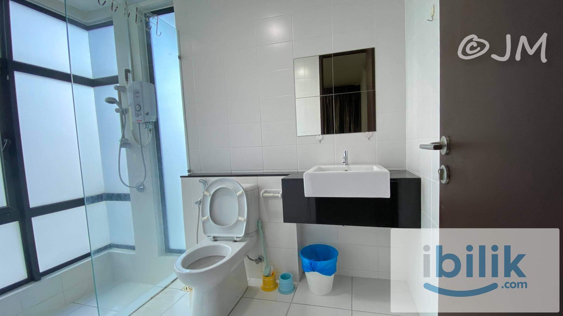 Trefoil Middle Room for Rent - Image 6