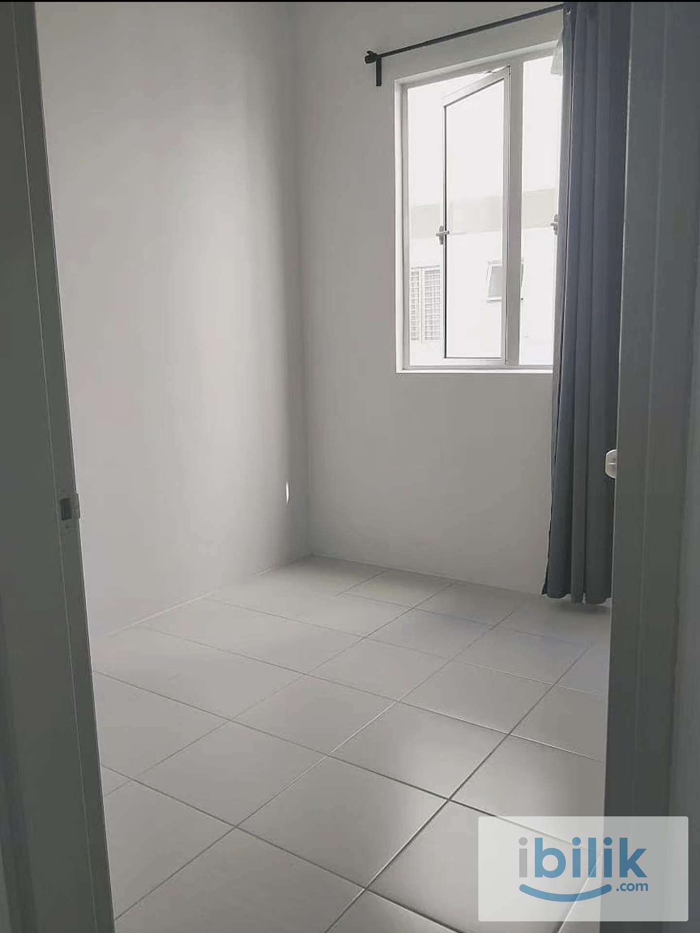 Single Room at PV18 Residence Platinum Lake City, Setapak - Image 1