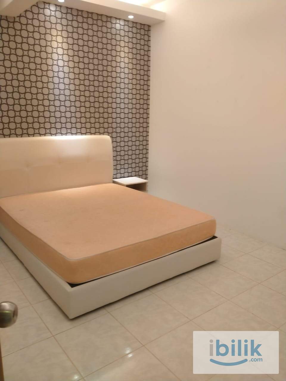 Cozy Fully Furnished Rooms at Cyberjaya near to Shaftsbury, universities, hospital  - Image 3