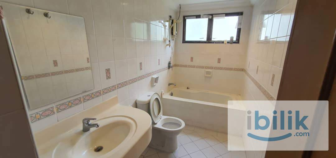 Cozy Fully Furnished Rooms at Cyberjaya near to Shaftsbury, universities, hospital  - Image 5