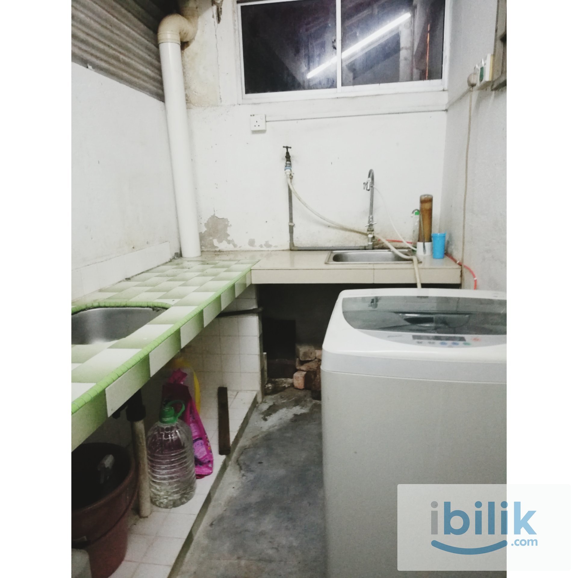 Medium Room (EVERYTHING is included) at Desa Setapak, Setapak - Image 4