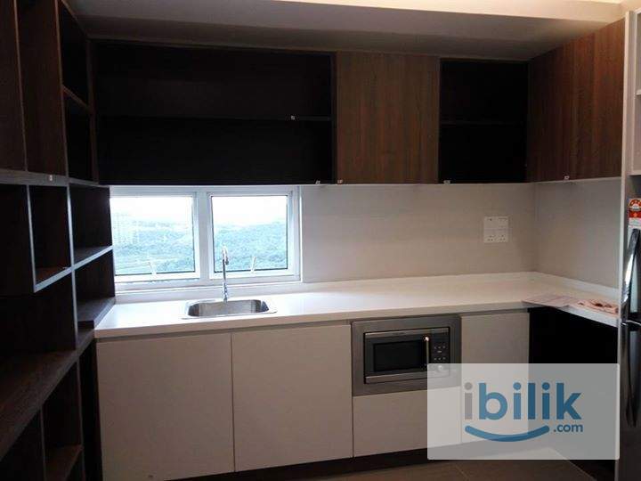 Single AC Room at Garden Plaza, Cyberjaya- FEMALE ONLY (WiFi Included) - Image 1