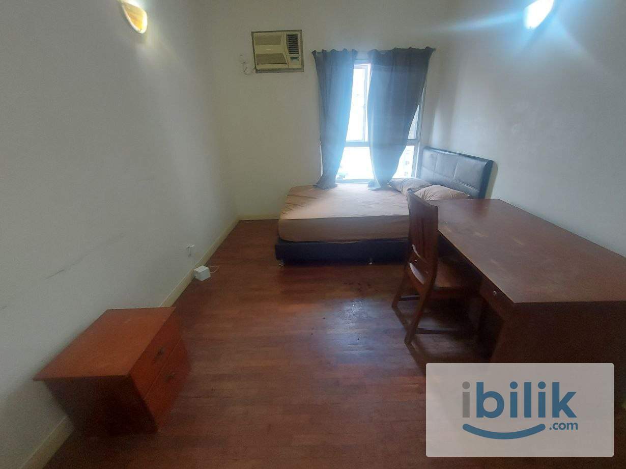 [Near LRT] Master Rom with Privacy @ Seri Maya,10mins to KLCC, walk to LRT, FF, Convenient - Image 1