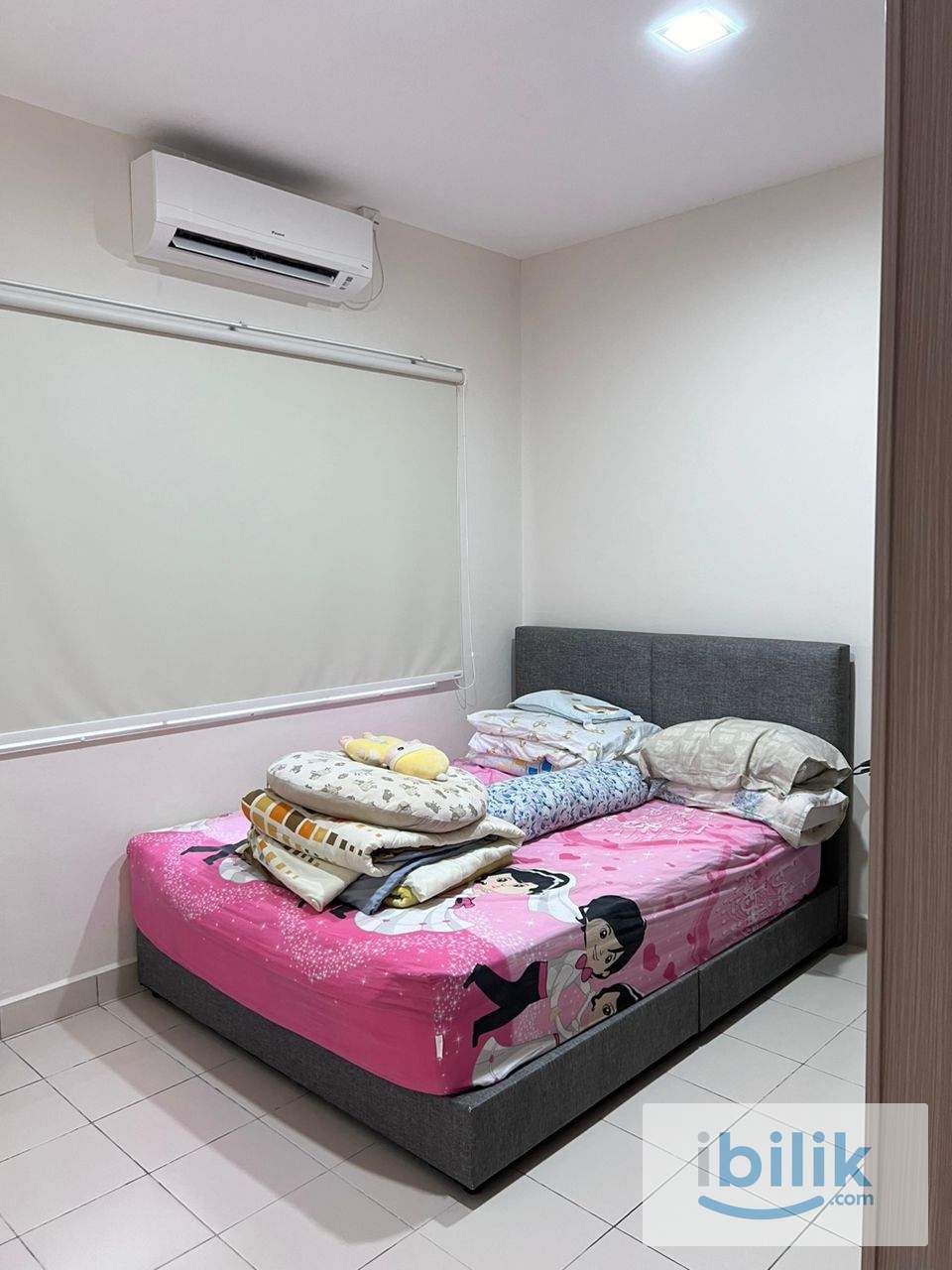 Master Bedroom For Rent at Milea Residence near Miri General Hospital - Image 1