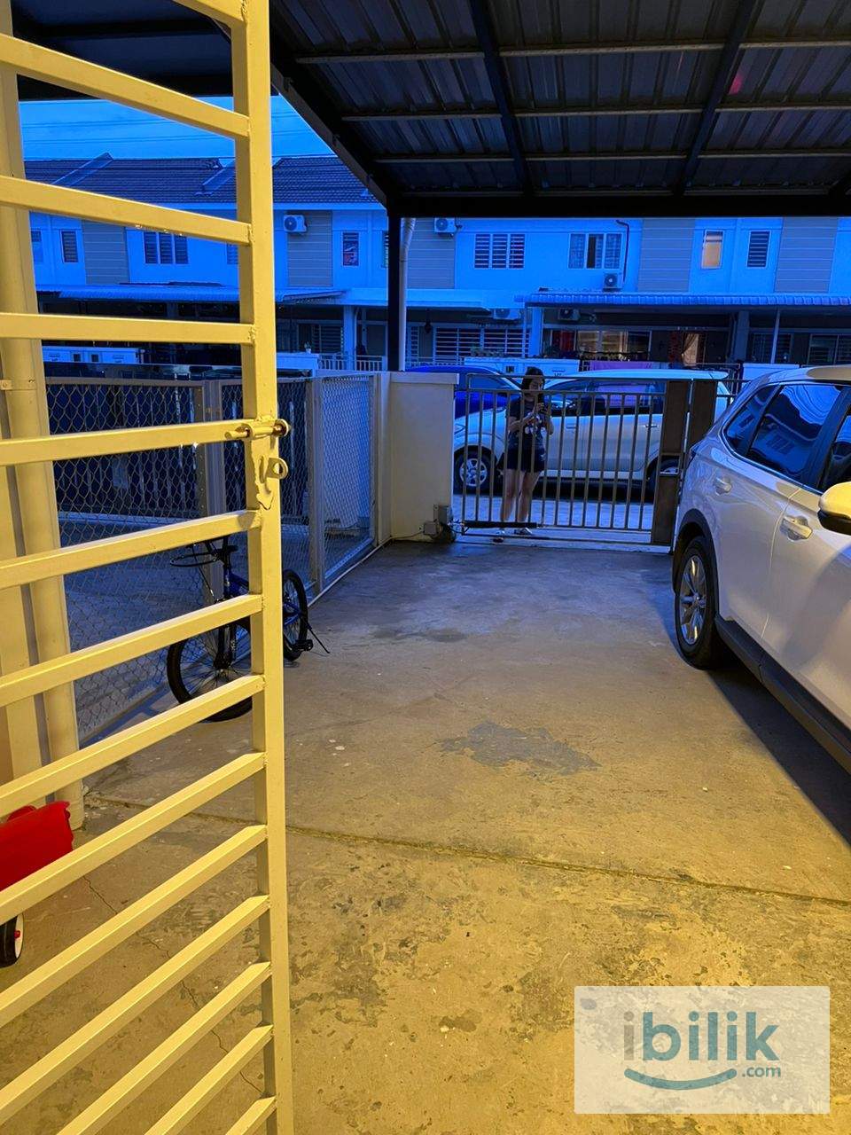 Master Bedroom For Rent at Milea Residence near Miri General Hospital - Image 10