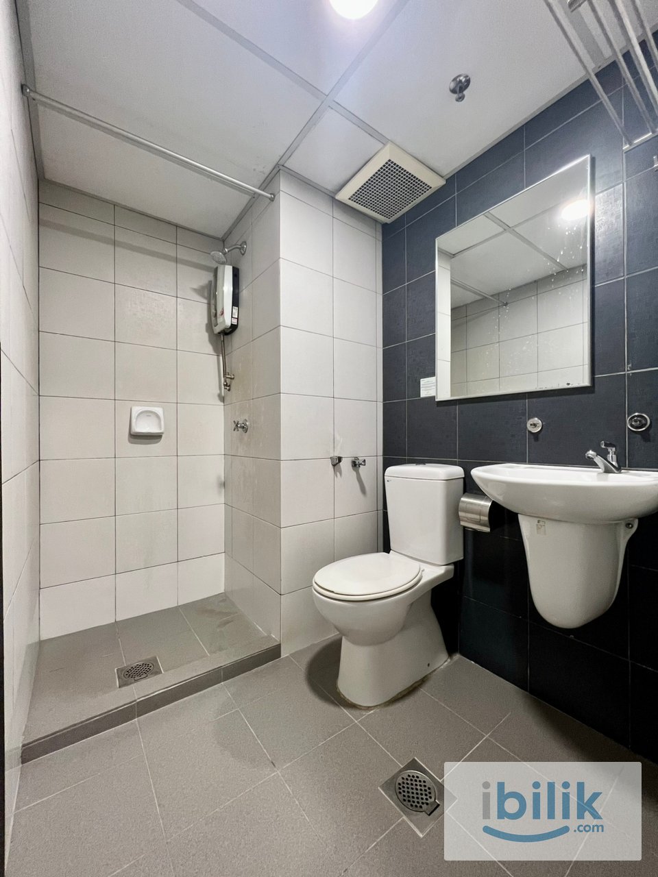 📍CIQ MASTER ROOM FOR RENT💰Super Low Down Payment🍀🍀Hotel Concept Room Walking Distance to CIQ Johor Bahru - Image 7