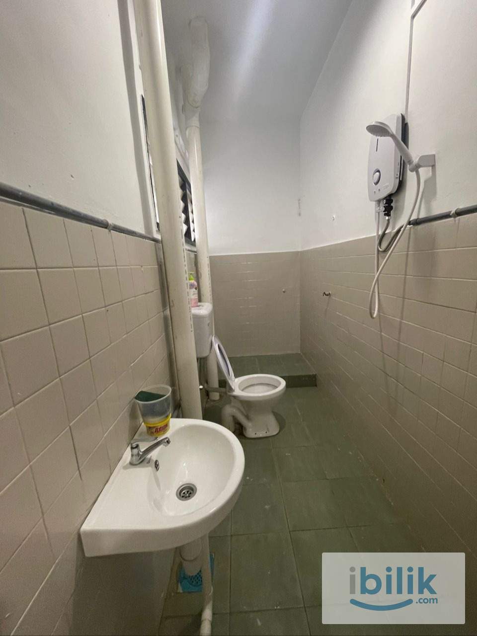 📍CIQ ROOM FOR RENT🏡LOW DEPOSIT🏡COL LIVING NEABT CIQ JB - Image 5