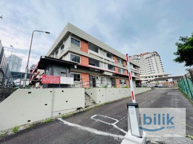 📍CIQ ROOM FOR RENT🔥LOW DEPOSIT Female Unit Middle Room 🔥Walking Distance to CIQ, Johor Bahru - Image 4