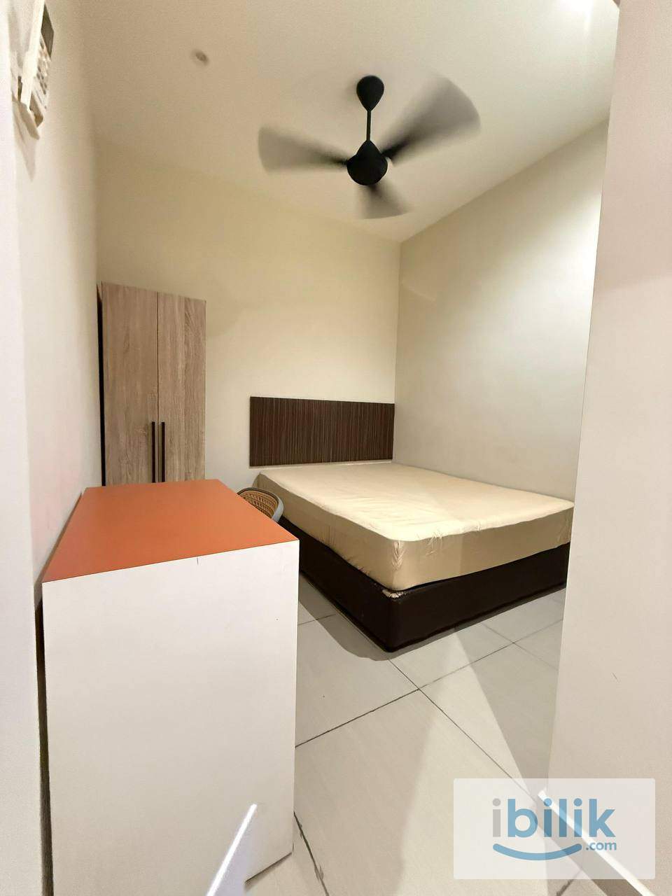 📍JOHOR JAYA ROOM FOR RENT🏆ZERO RENTAL DEPOSIT🏆COL -LIVING Room at Johor Jaya, Johor Bahru - Image 1