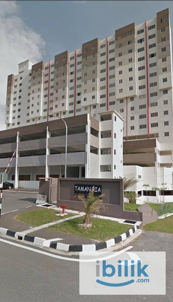 PENANG BAYAN LEPAS middle room to rent **CAN MOVE IN ANYTIME** - Image 1
