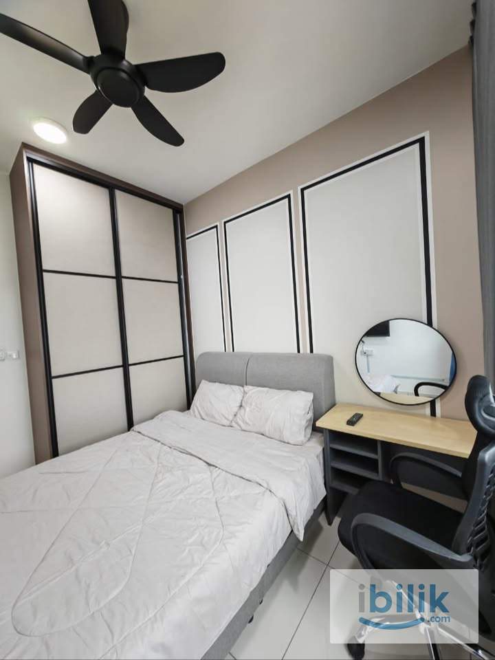 Middle Room at Parc 3, Cheras - Image 9