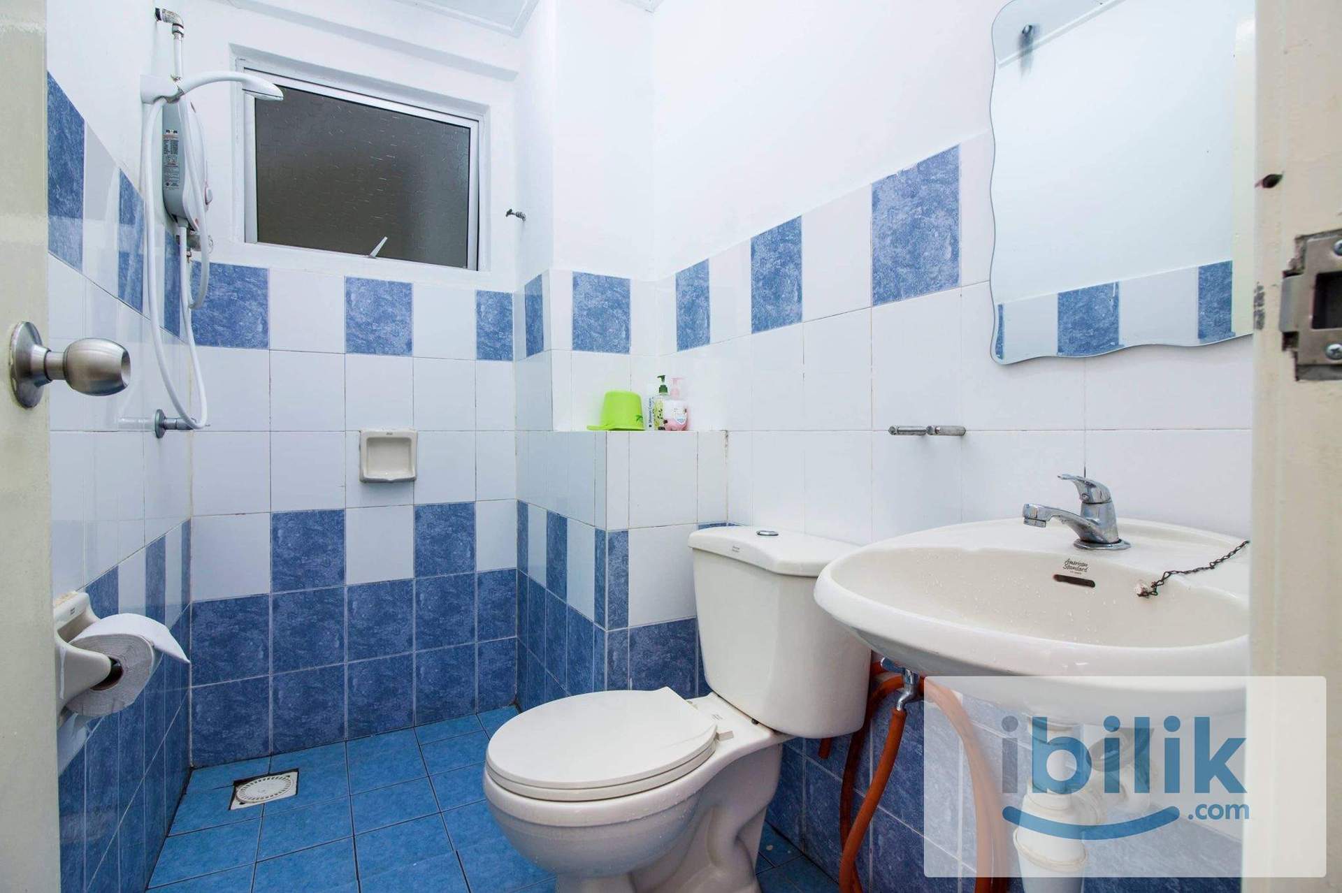 Medium Room For Rent at Cengal Permaisuri Walking Distance to LRT Salak Selatan  - Image 2