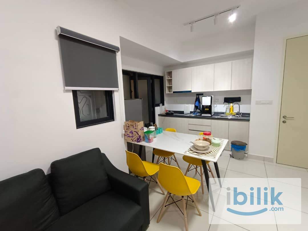 Cheras Parc 3 Medium Room For Rent Walking Distance to LRT MRT Maluri Sunway Velocity  - Image 2