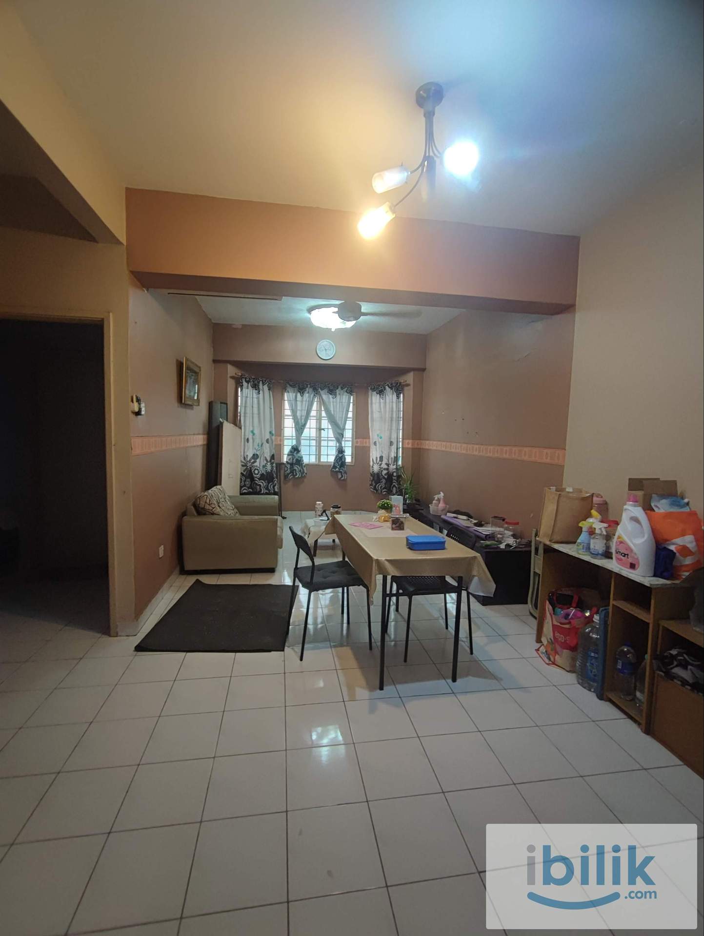 Master Bedroom - Image 3