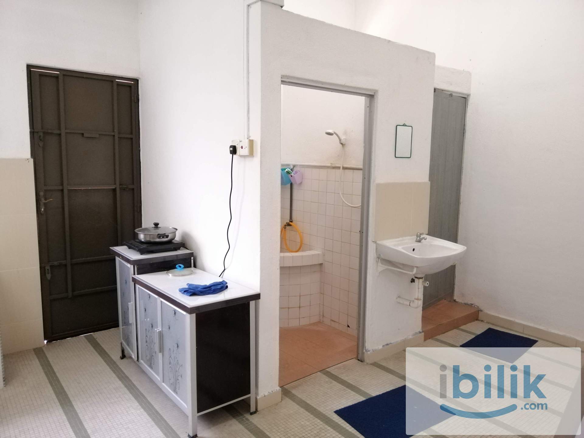 BM Fully Furnished including utilities room for rent  - Image 4