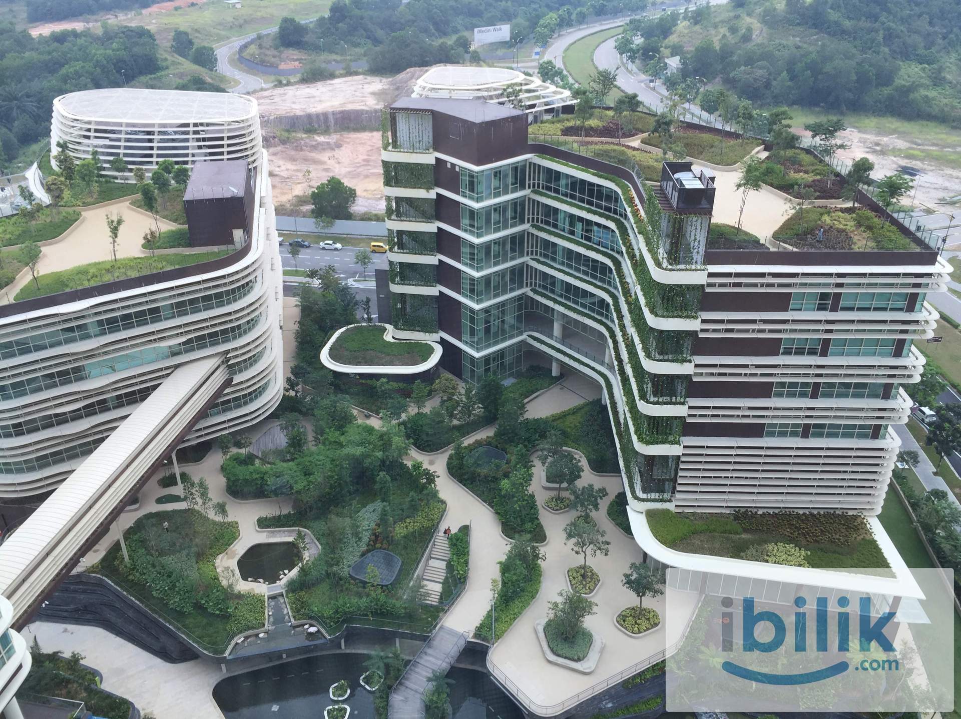 Room for Male near Legoland, Gleneagles Hospital JB Iskander Puteri  - Image 1