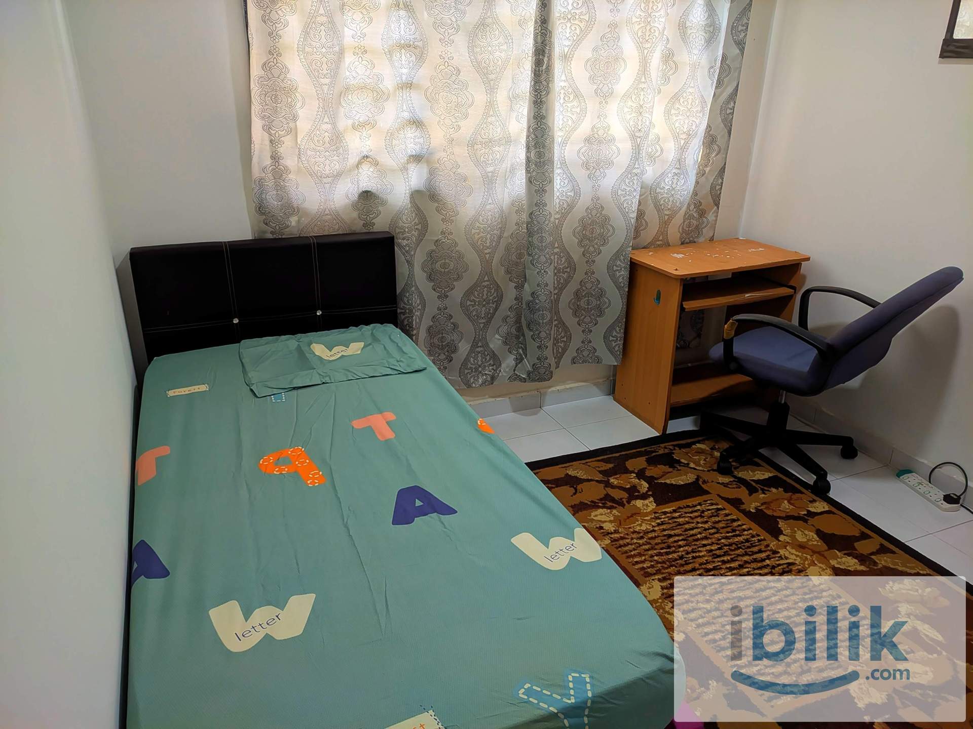 Middle Room at Bandar Seri Alam, Pasir Gudang - Image 3