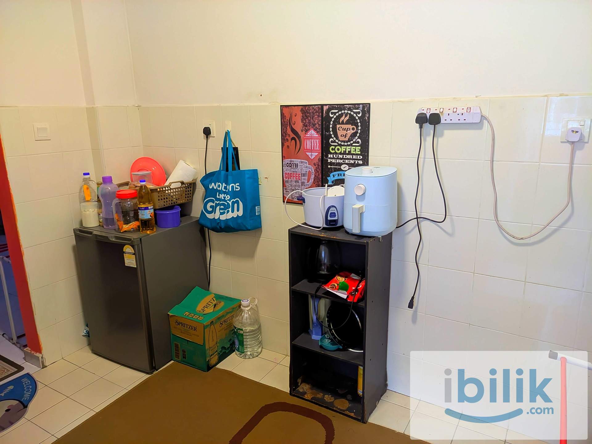 Middle Room at Bandar Seri Alam, Pasir Gudang - Image 8
