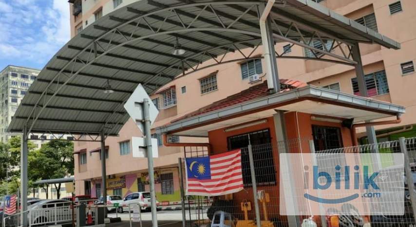 BILIK MASTER di Apartment Mutiara Magna, Kepong  near AEON Metro Prima - Image 4