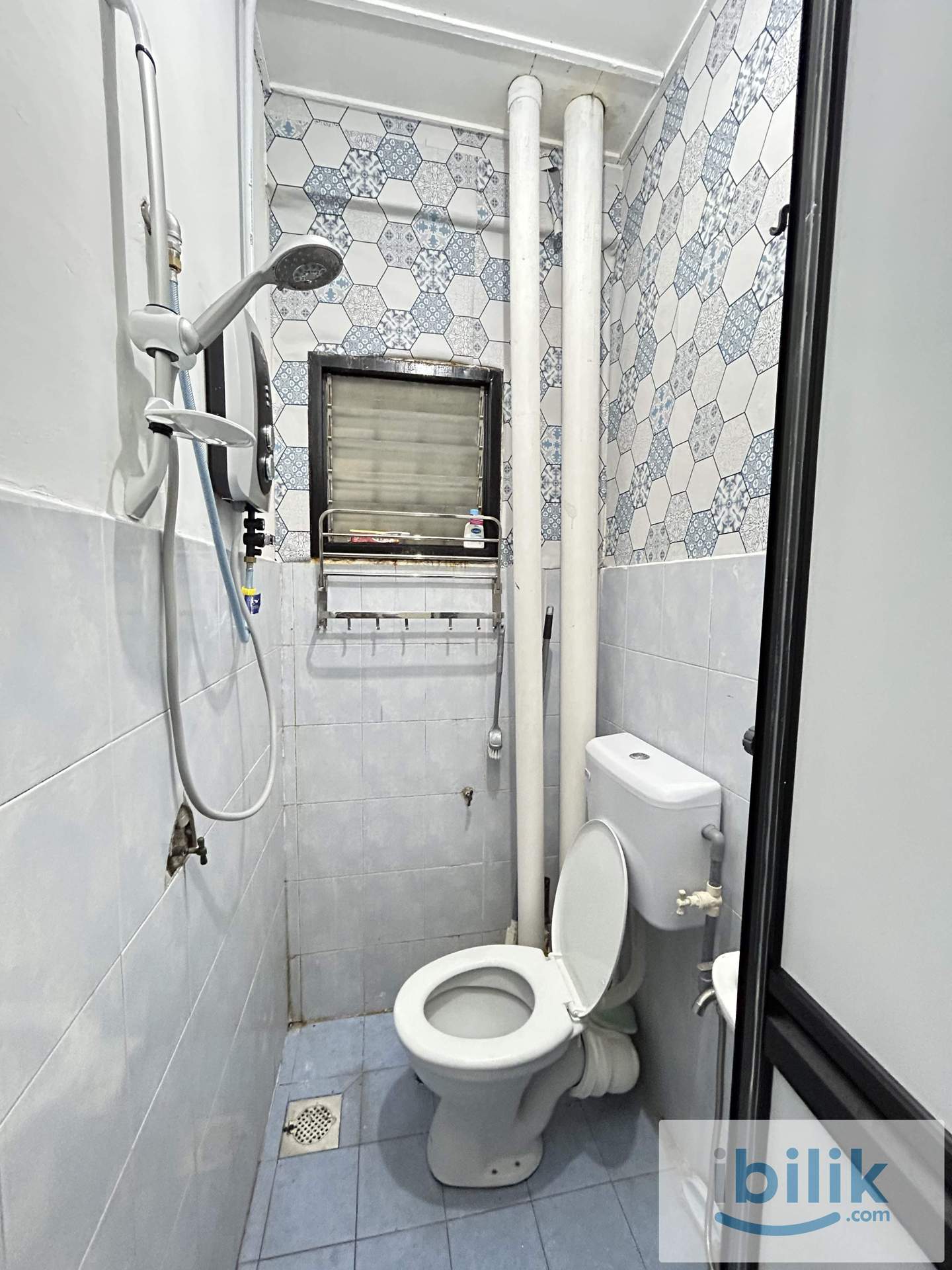 BILIK MASTER di Apartment Mutiara Magna, Kepong  near AEON Metro Prima - Image 10