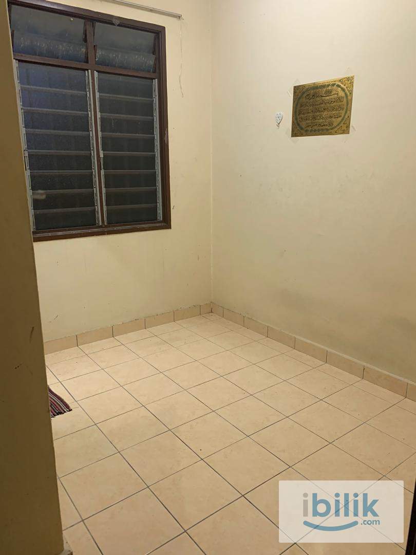 Bilik untuk disewa di Bandar Tasik Kesuma Fasa 9,Beranang,Selangor - Image 1