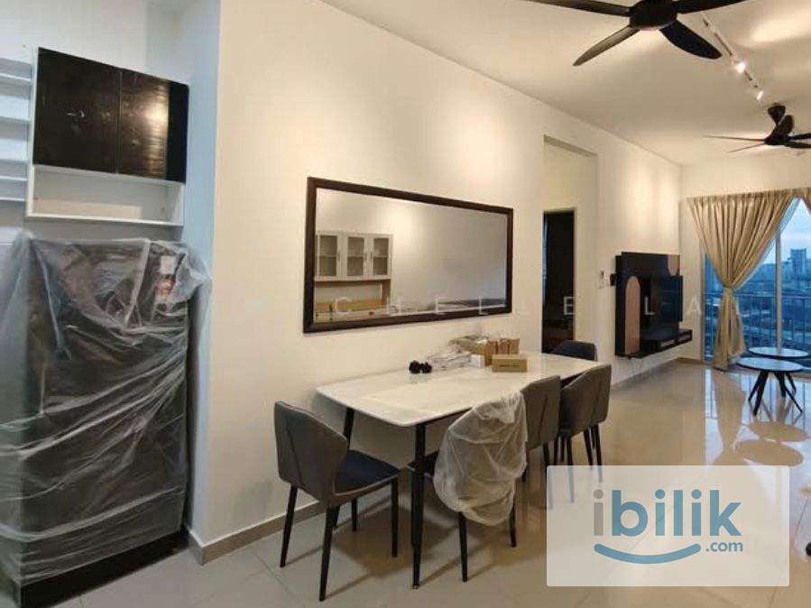 Nikka City Sentral Residence Master Room | Female Unit - Image 4