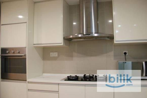 F/F middle size Pool view room - beautiful & convenient location - Image 2