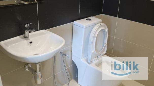 F/F middle size Pool view room - beautiful & convenient location - Image 2