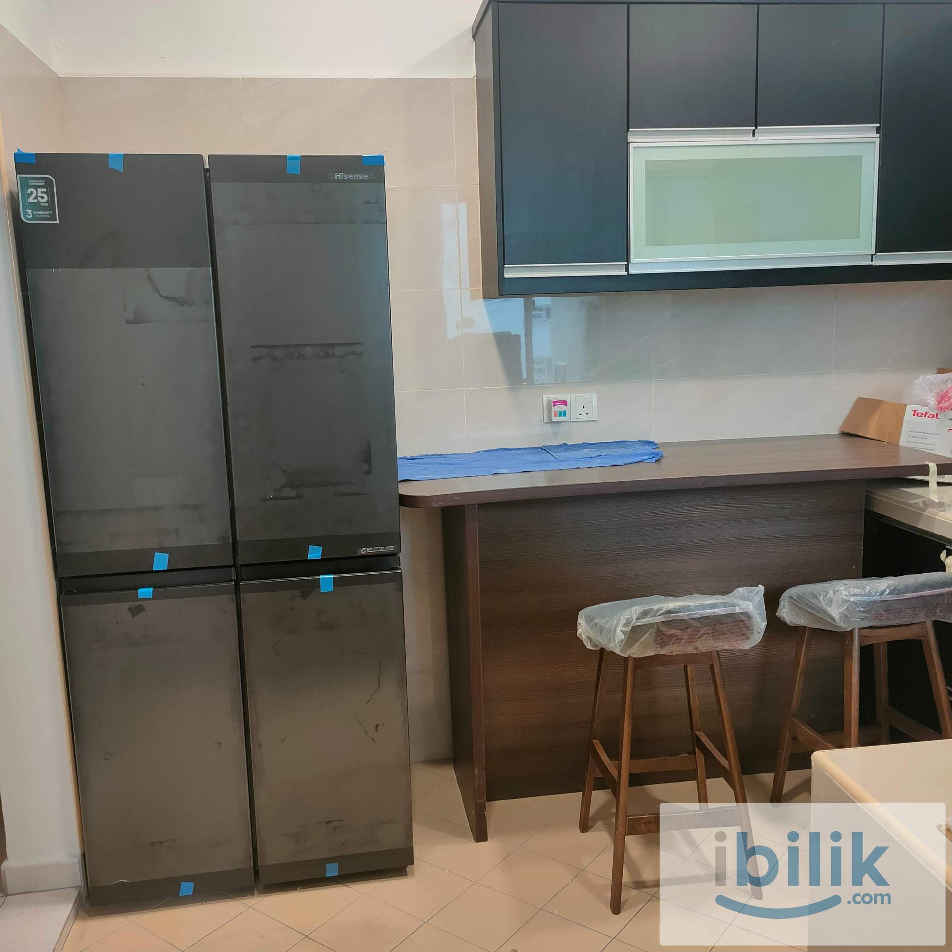 Fully Furnished Studio Bedroom with Private Bathroom Private Cinema Private Fridge at Puchong - Image 10