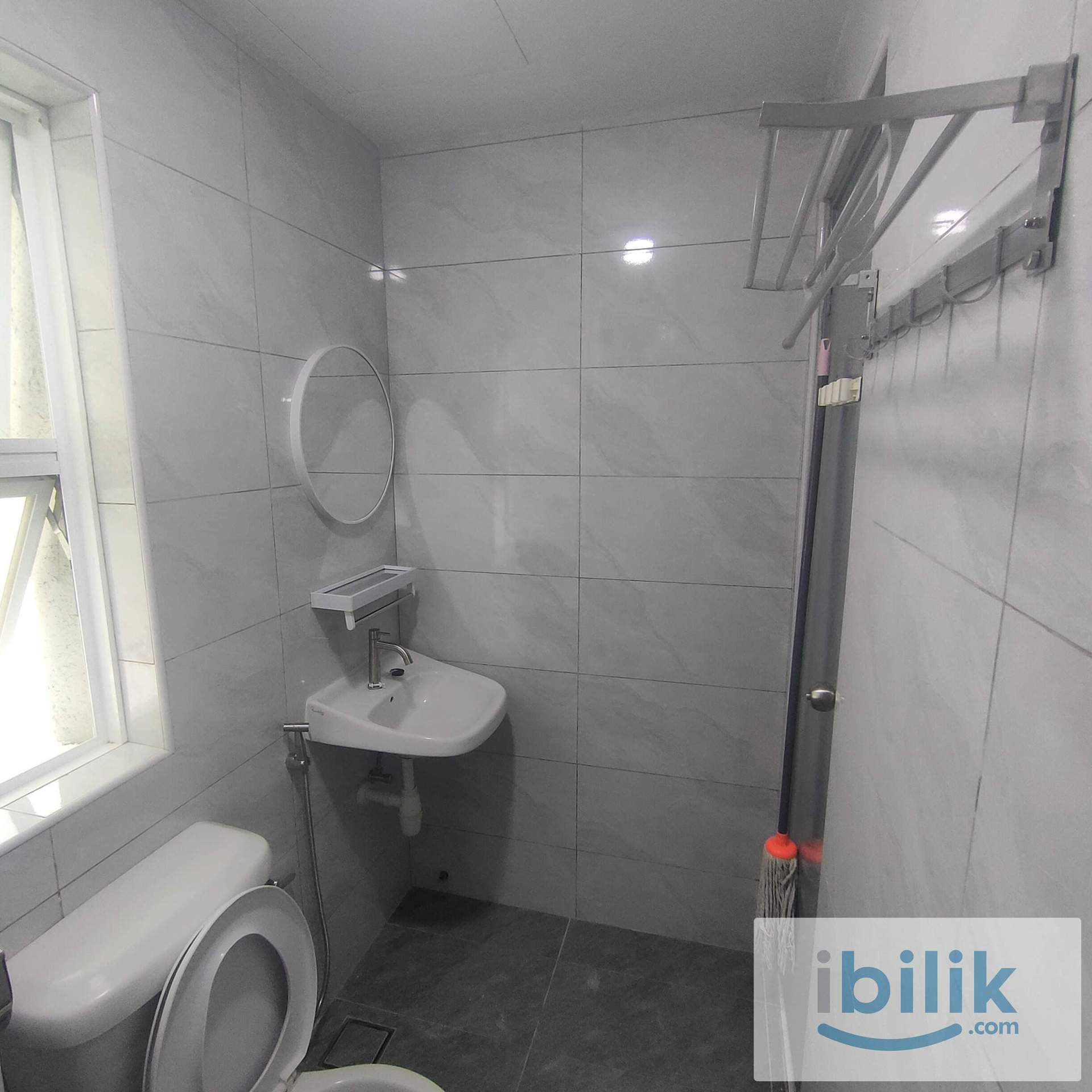 Puchong Single Room for Rent Walking Distance 9mins to LRT Station - Image 6