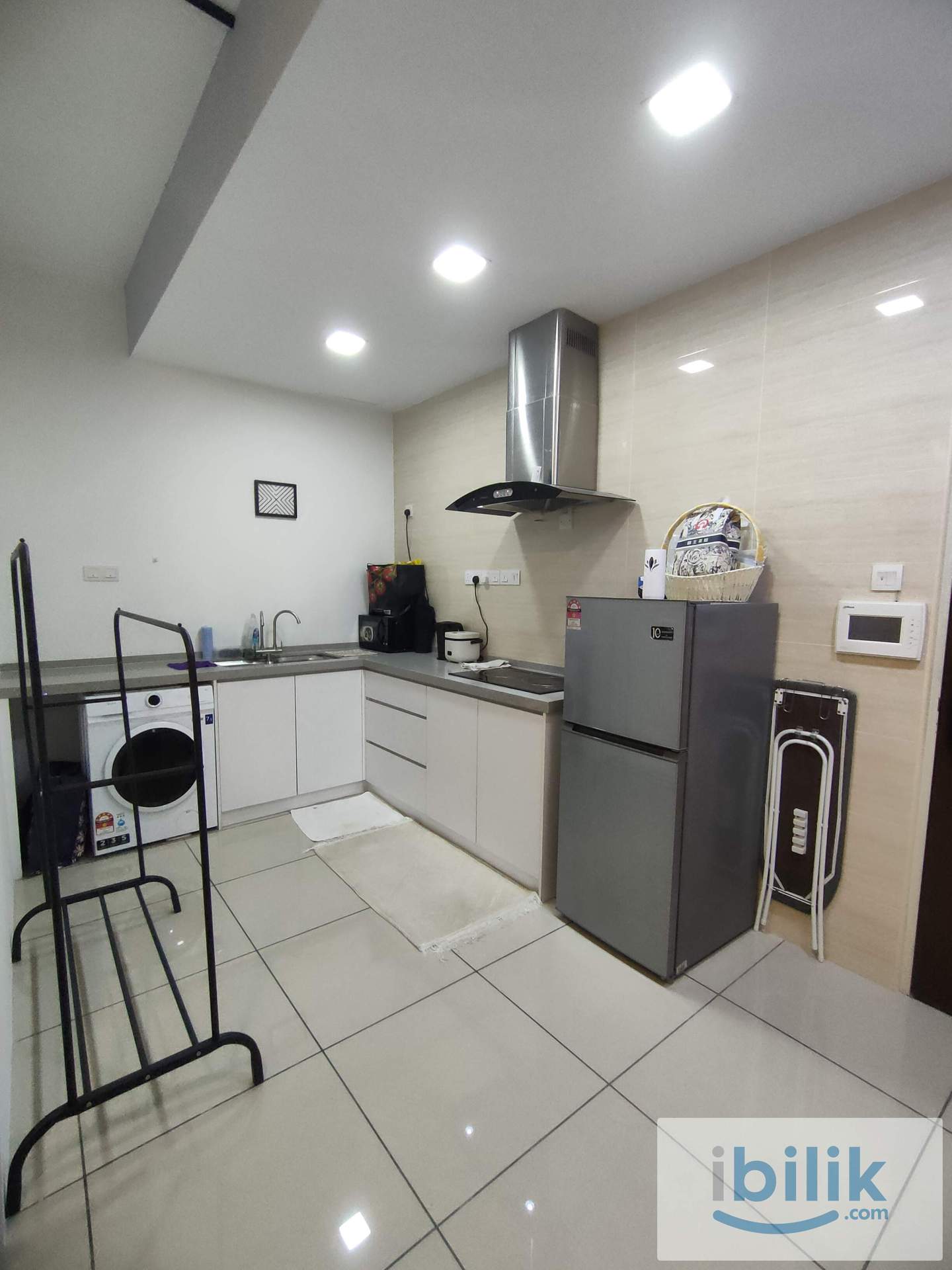 KLCC Single or Master Bedroom For Rent Walking Distance to LRT and MRT Station only 10mins - Image 7