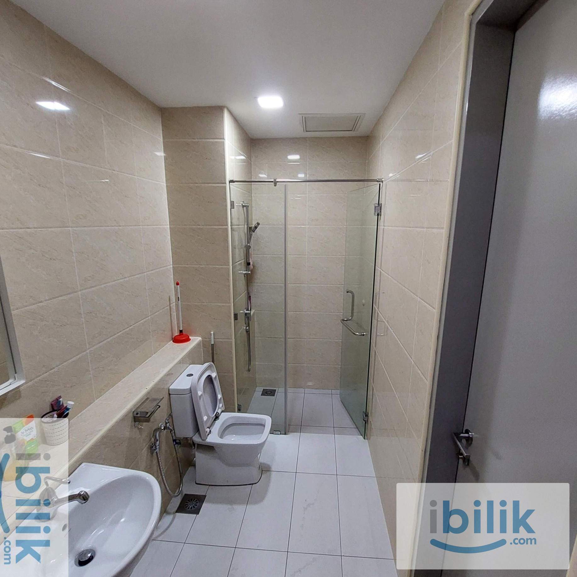 KLCC Single or Master Bedroom For Rent Walking Distance to LRT and MRT Station only 10mins - Image 5