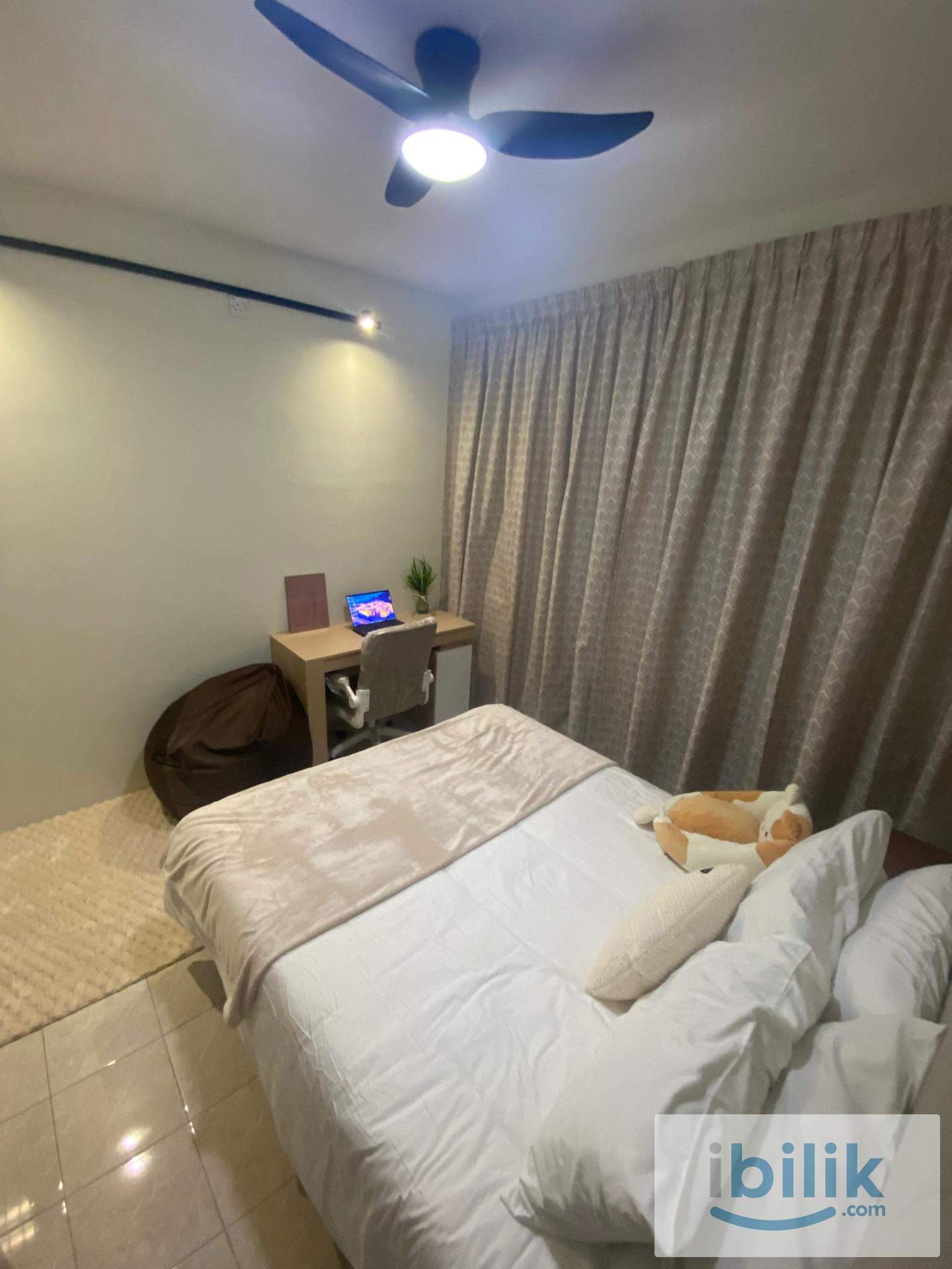 Master Room Walk 3 min to LRT Kelana Jaya Line Asia Jaya Station with Cover Walk Way Petaling Jaya Room For Rent - Image 4