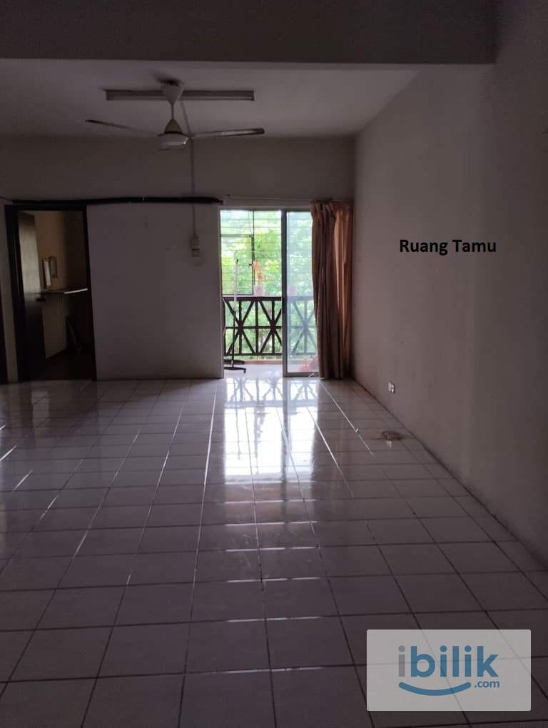 Single Room at Jasmin Apartment, Subang - Image 5
