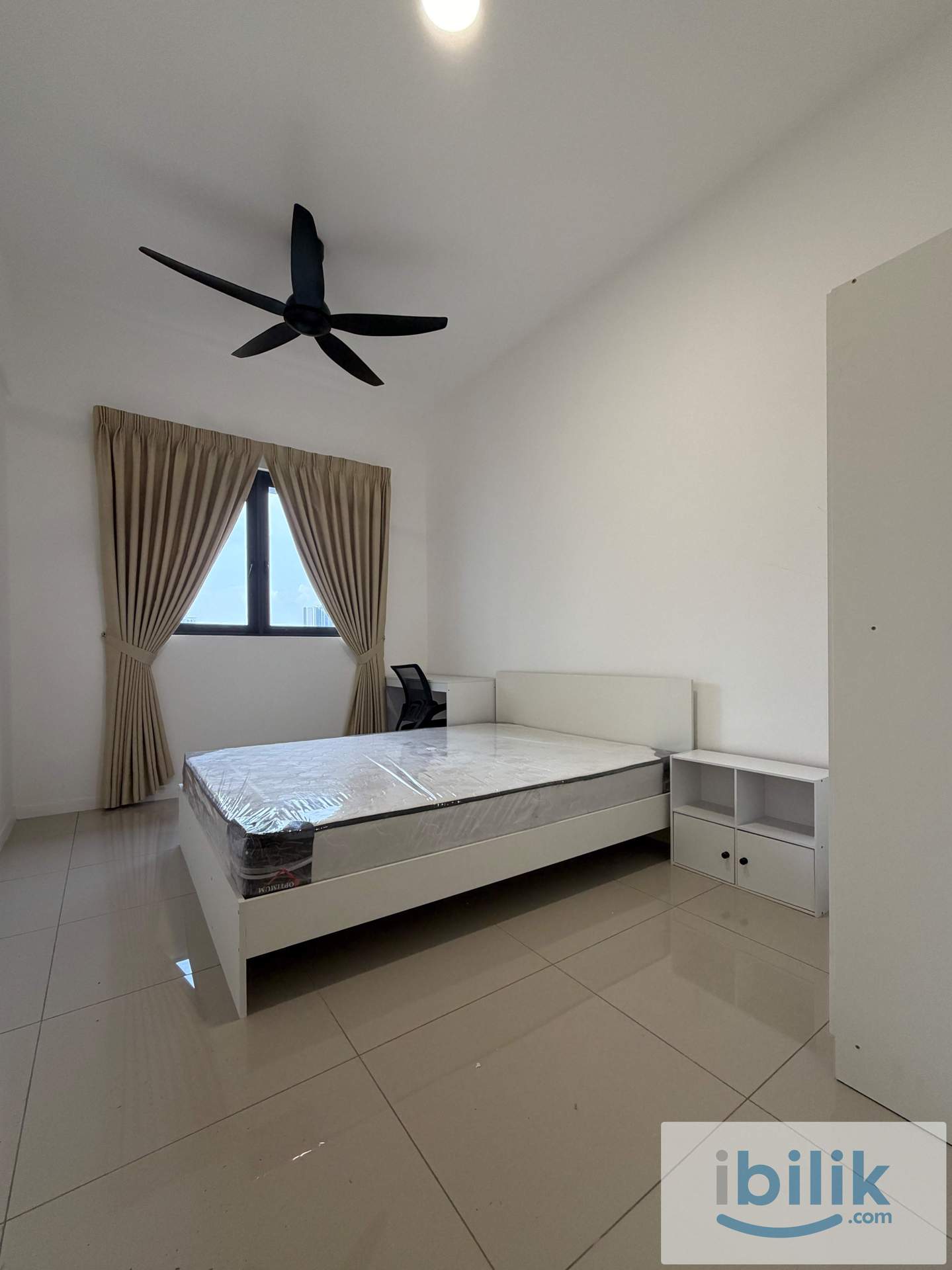 Brand New Middle Room @ Savvy Riana Dutamas, Segambut, Jalan Ipoh, Mont Kiara - Image 2