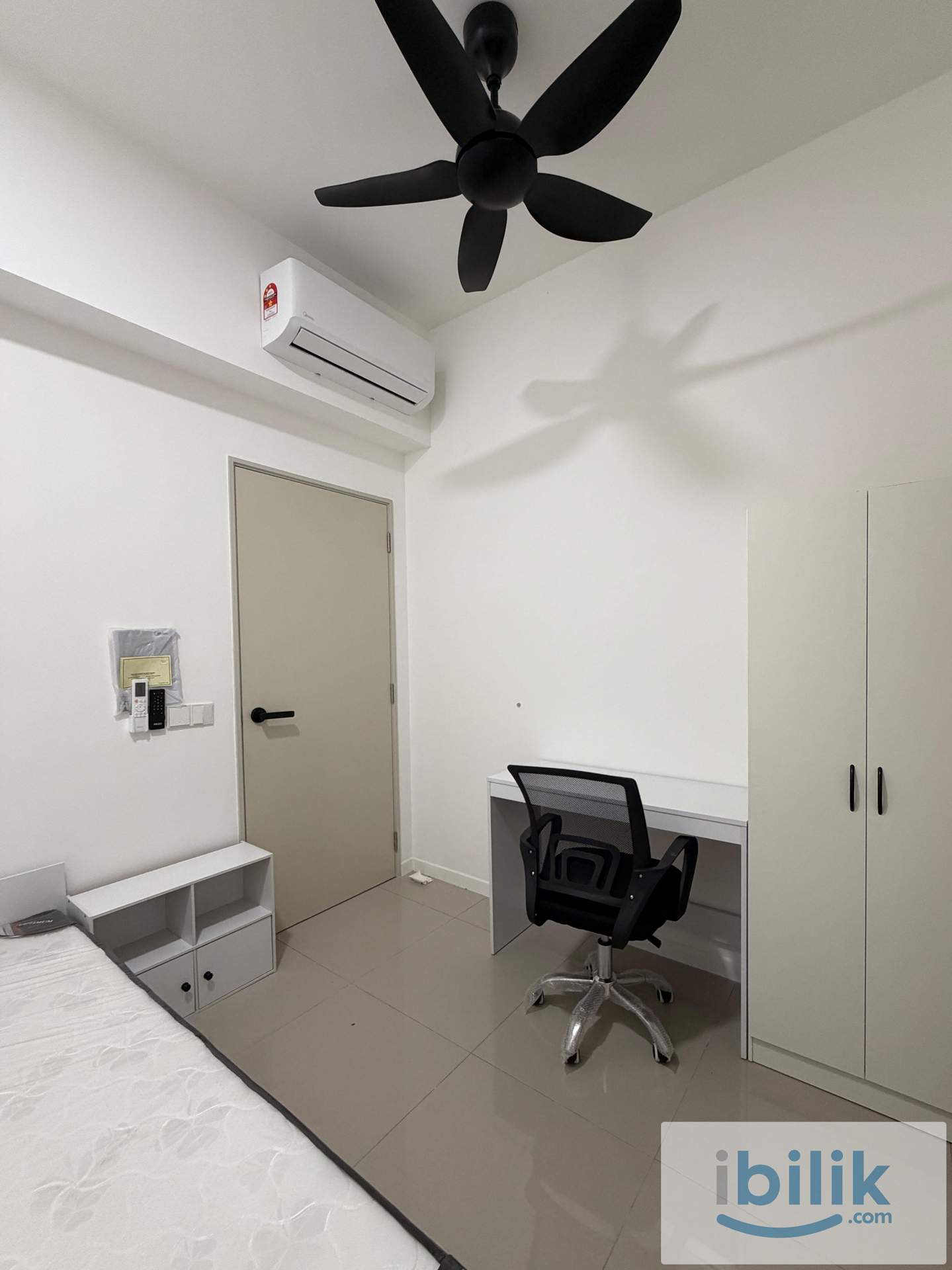 Brand New Small Room @ Savvy Riana Dutamas, Segambut, Jalan Ipoh, Mont Kiara - Image 1