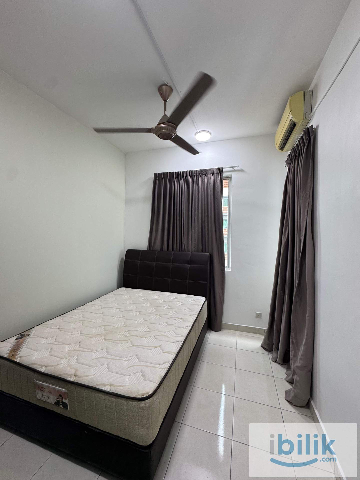 Middle room - Image 2