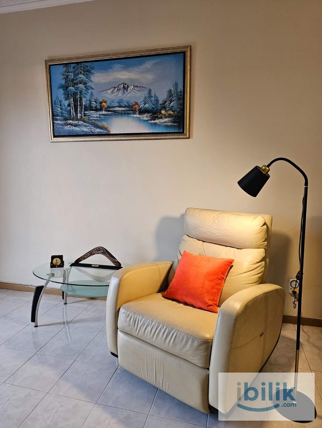 Beautiful Master Bedroom near Oriental Straits Medical Centre - Image 6