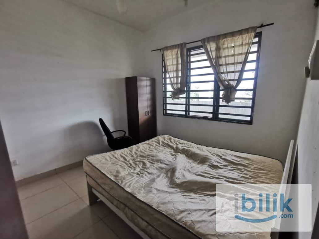 Fully Furnish Medium Room / Block A - Image 3