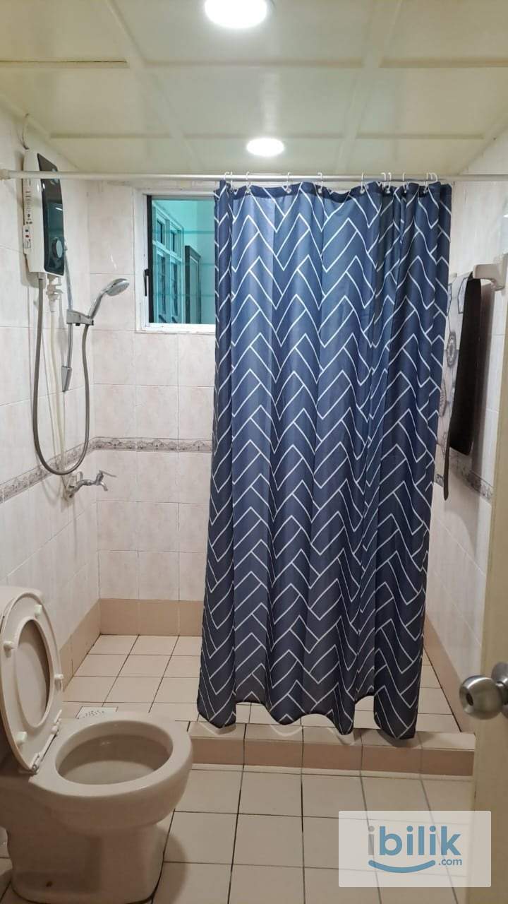 Fully furnished middle room for rent @ Villa Scott, Brickfields - Image 3