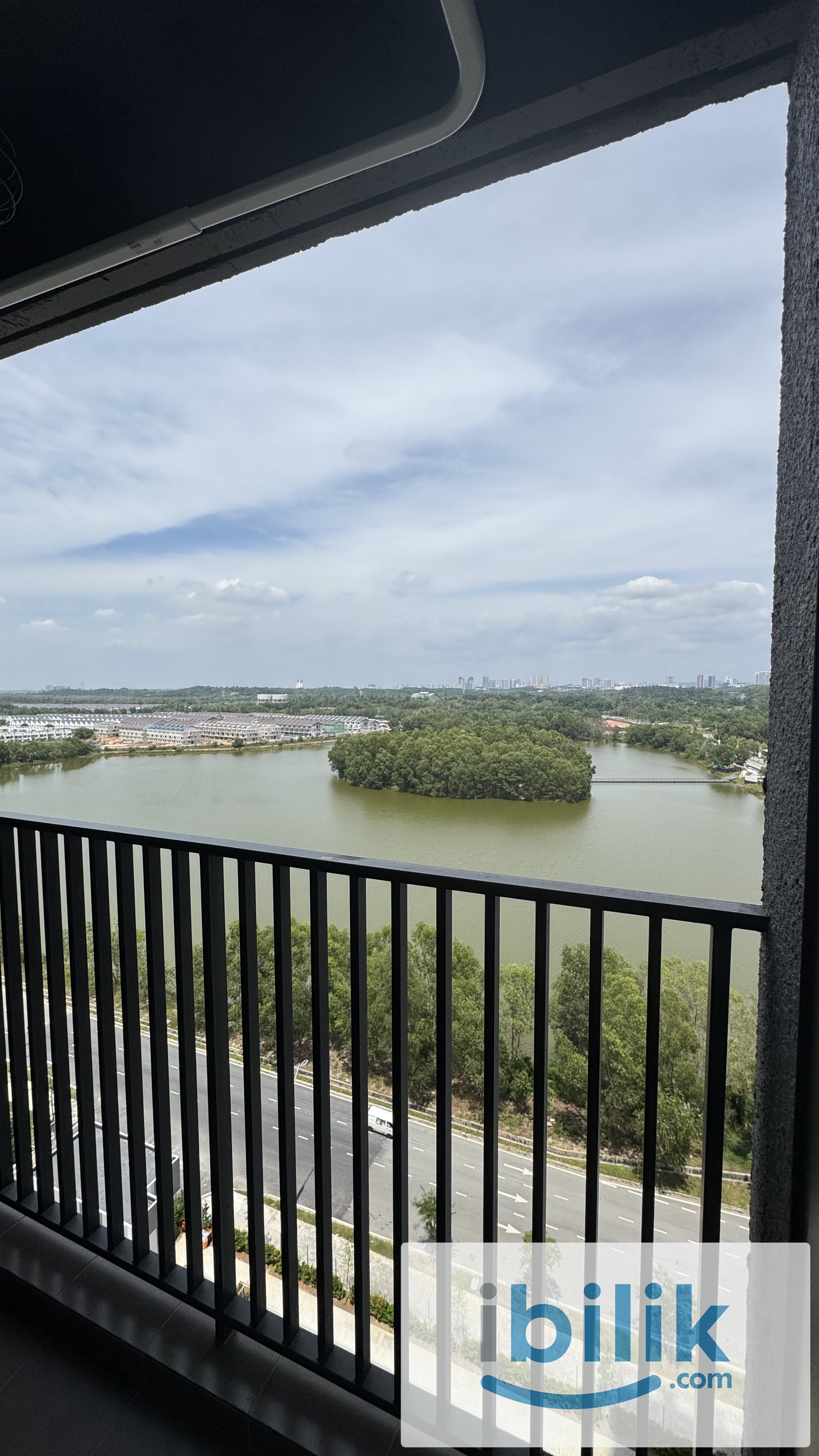 Single Room at Casa Embun Apartment@Cybersouth, Dengkil - Image 6