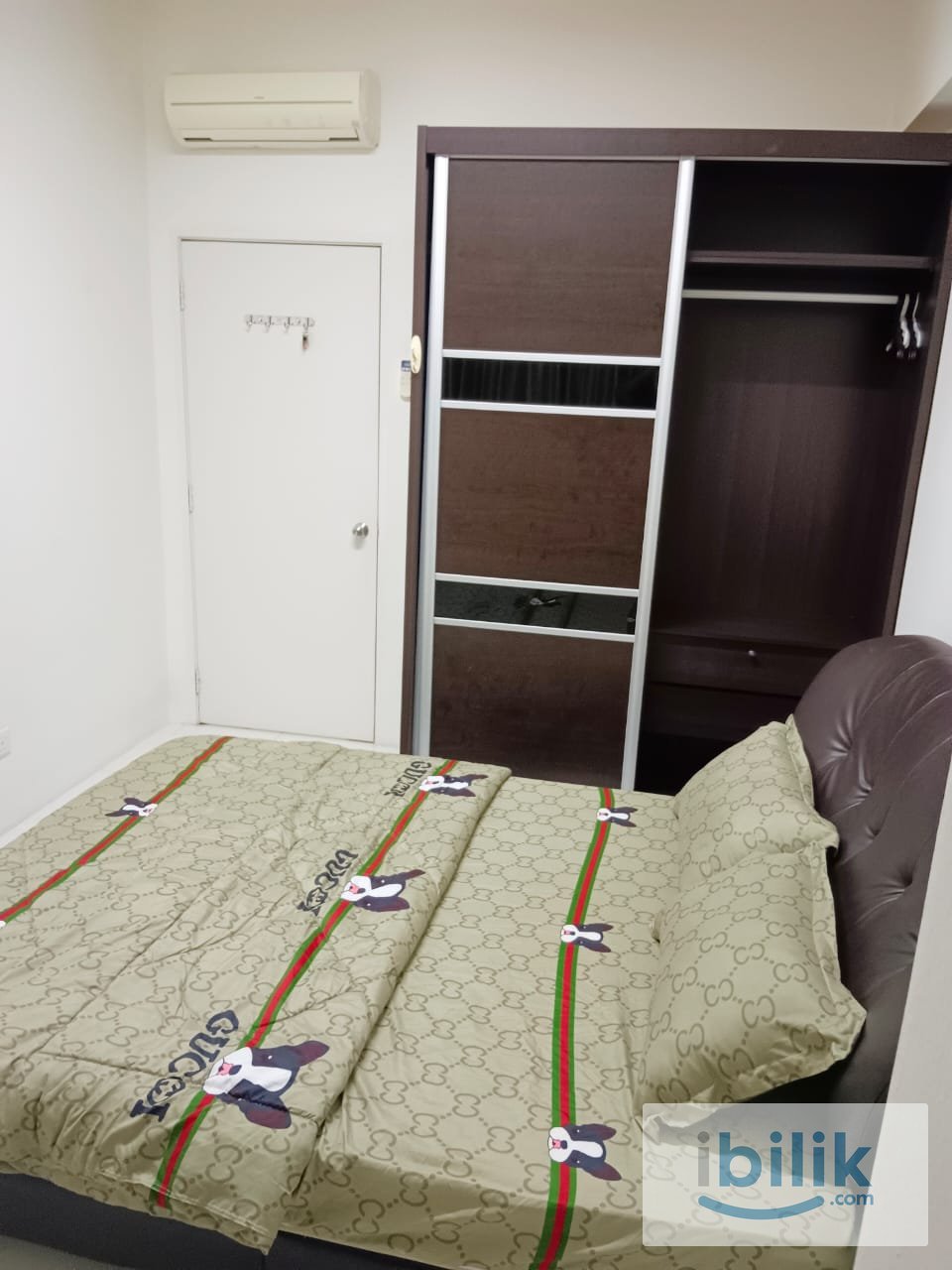 kARPAL SINGH SUMMER PLACE, KARPAL SINGH MIDDLE ROOM (SEA VEIW) - Image 2