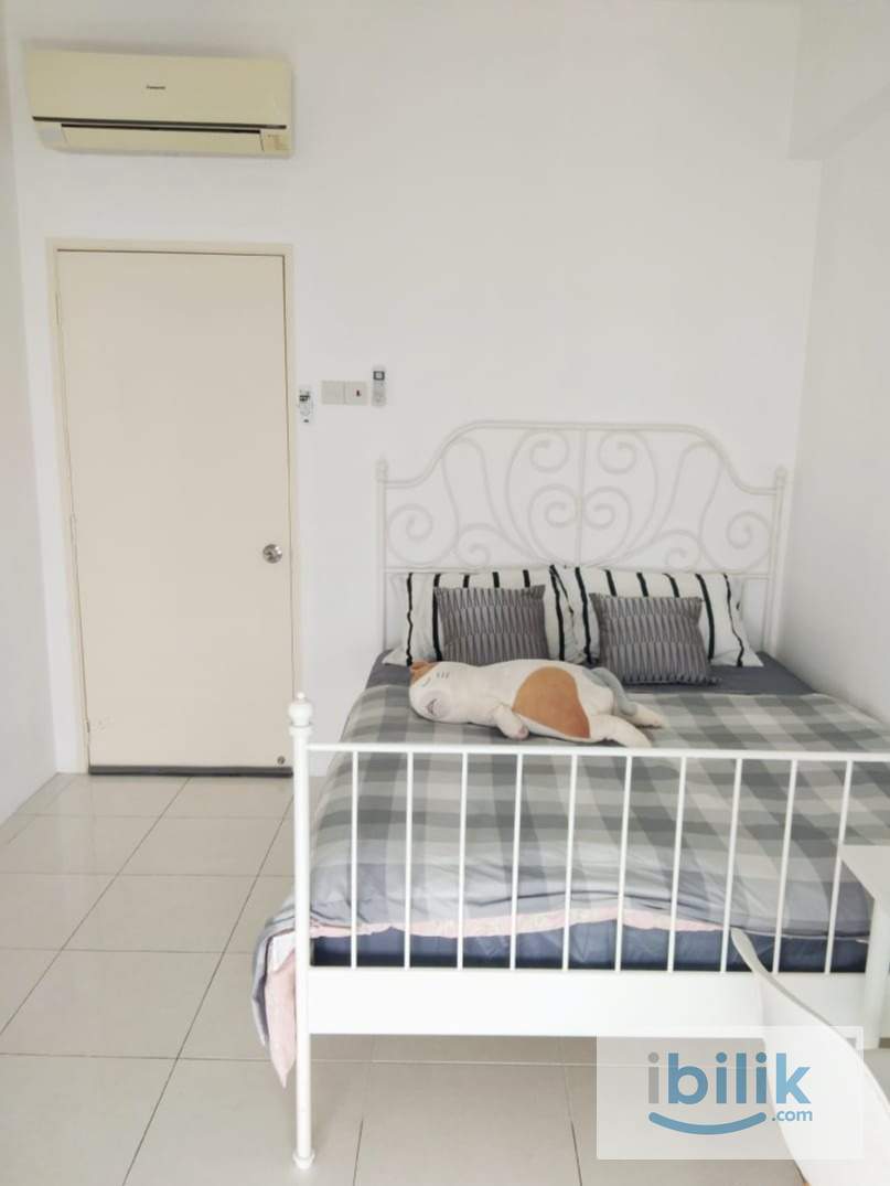 VIP UNIT!!!!KARPAL SINGH MIDDLE ROOM 700.00(SEA VEIW)  - Image 1