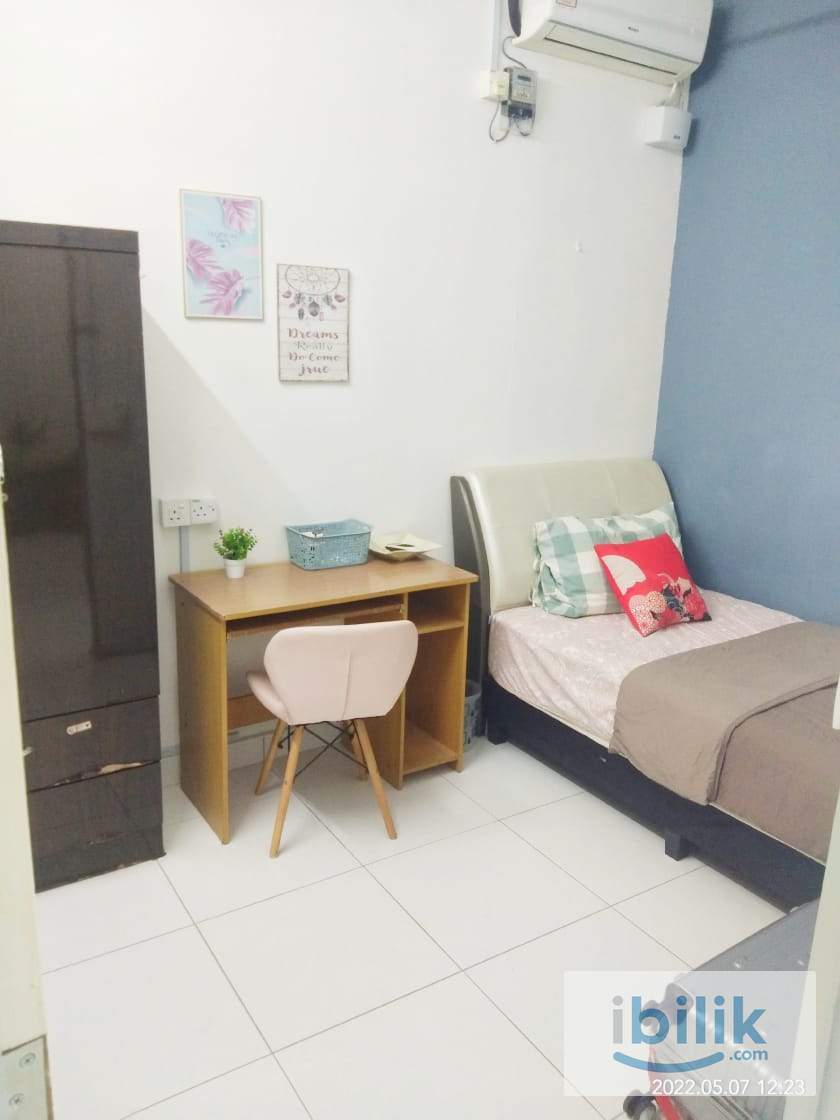 ELIT CONDO BIG ROOM BAYAN BARU NO ATT BATHROOM FOR RENT - Image 1