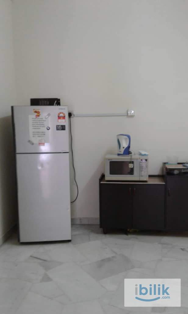 middle room - Image 1