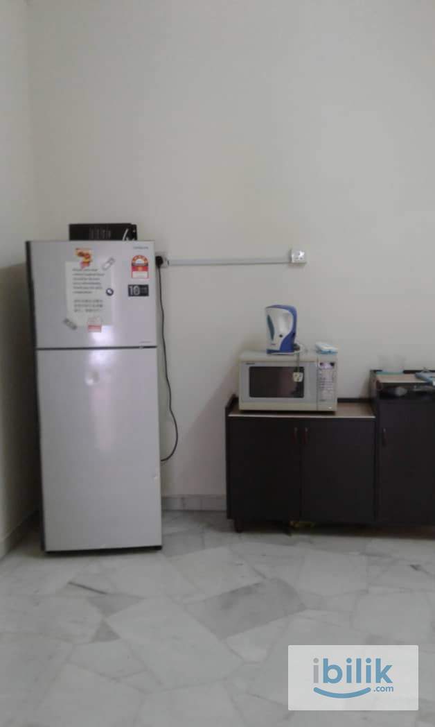 middle room - Image 2