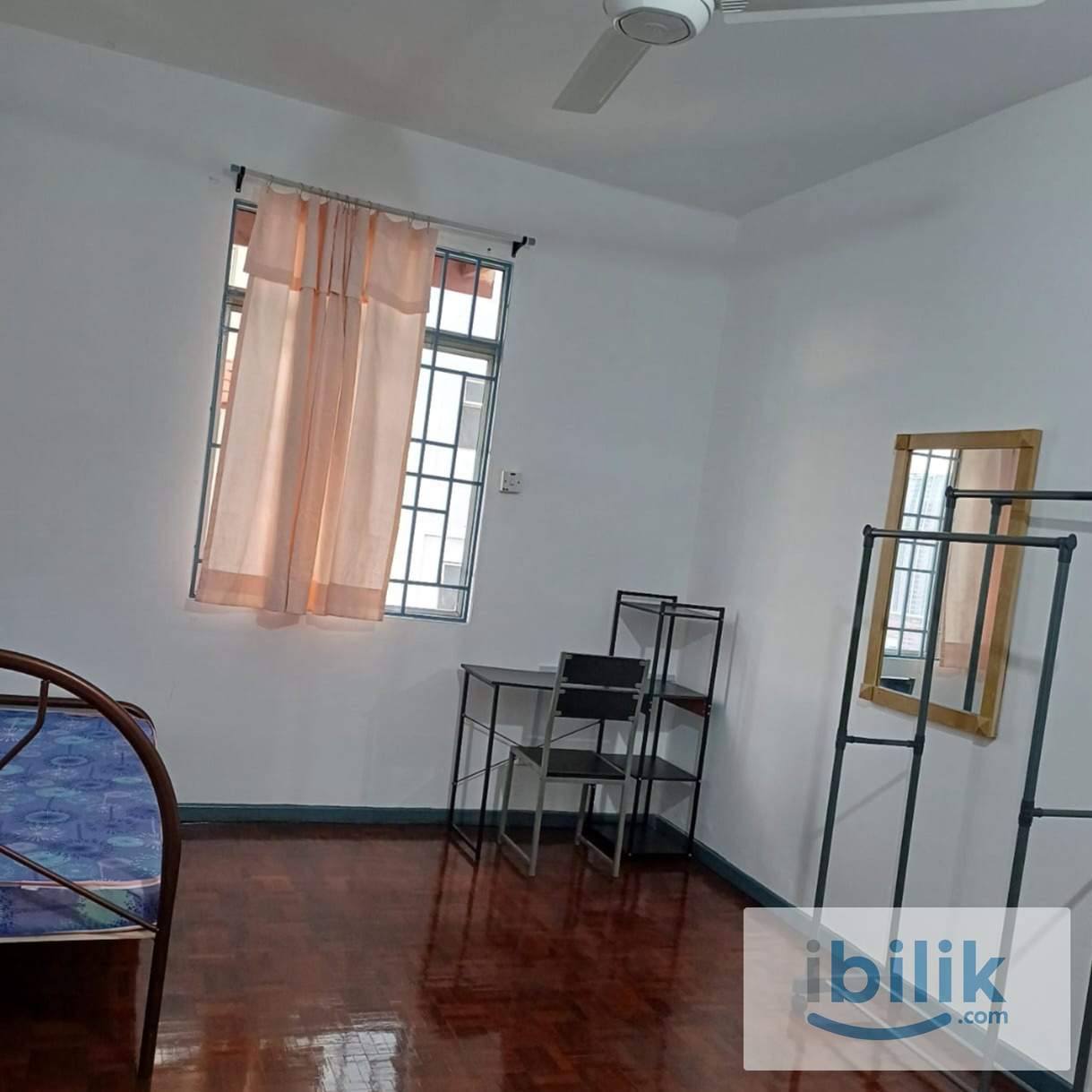 Middle Room At Bukit OUG, Kuala Lumpur - Image 1